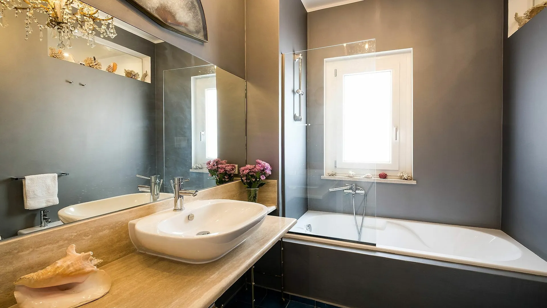 Palermo Center Liberta Suitelowcost 0*,  Italy